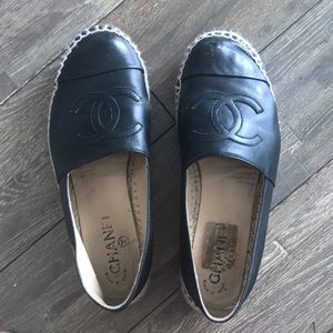 Authentic black leather Chanel espadrilles 37